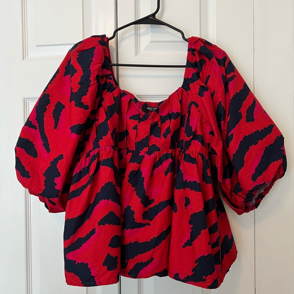 NWT Red Babydoll Puff Sleeve Blouse | Nasty Gal | Size: 10